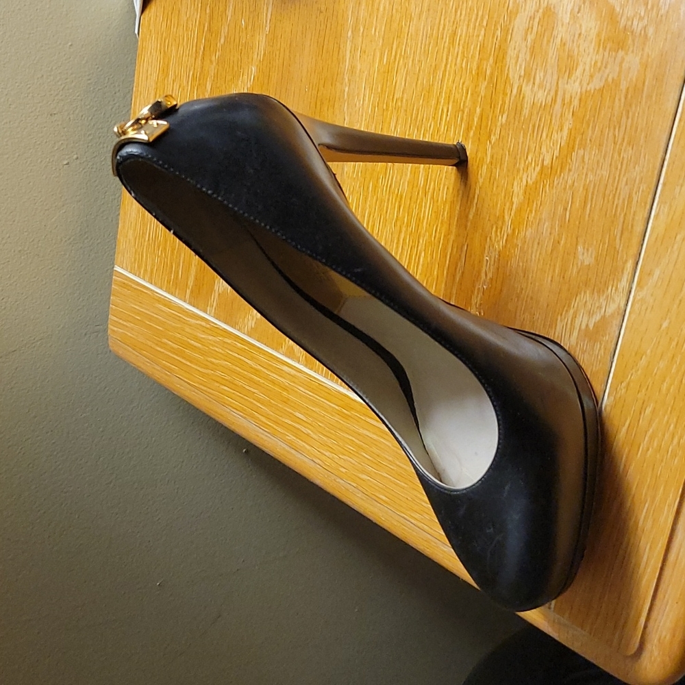 Michael Kors ultra high black platform heel